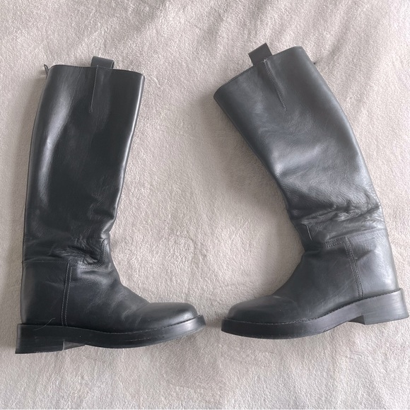 ANN DEMEULEMEESTER // Stein tall flat leather black boots (37) - Picture 7 of 7